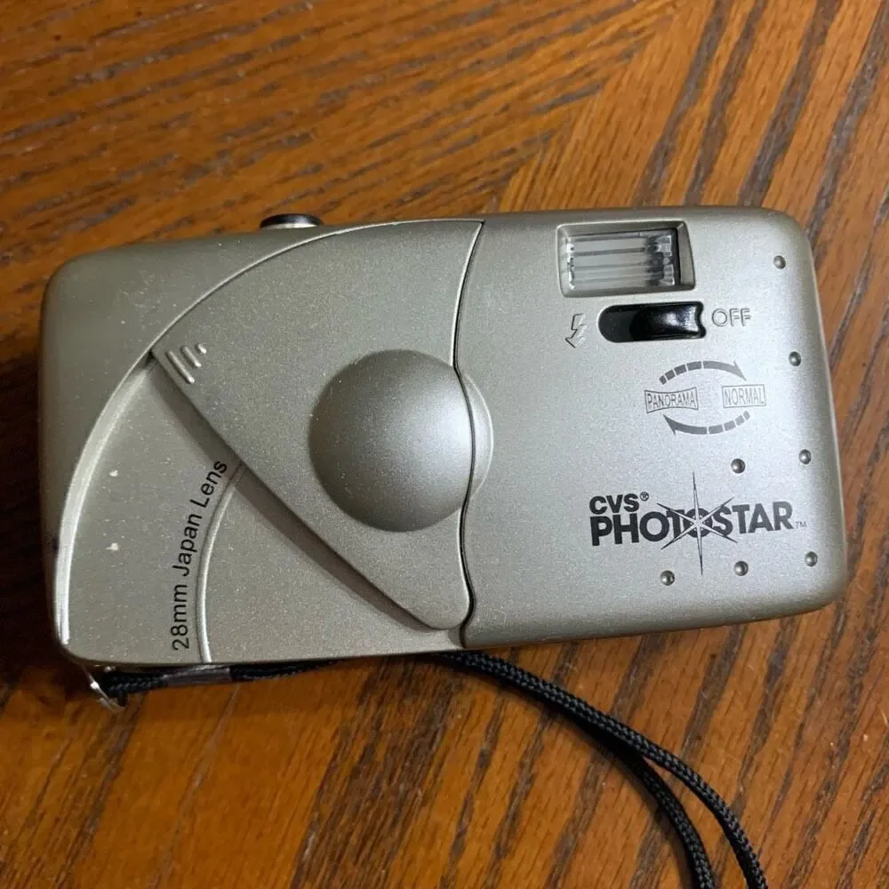 Vintage 1999 CVS 28mm Point And Shoot Camera Japan Lens-Empty